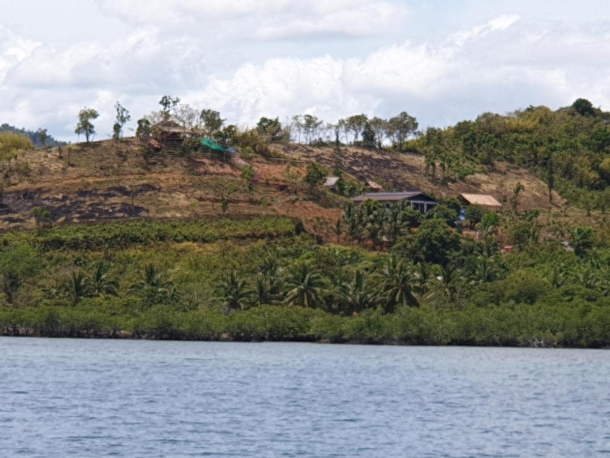 Miley Lodging Restobar New Busuanga Ngoại thất bức ảnh