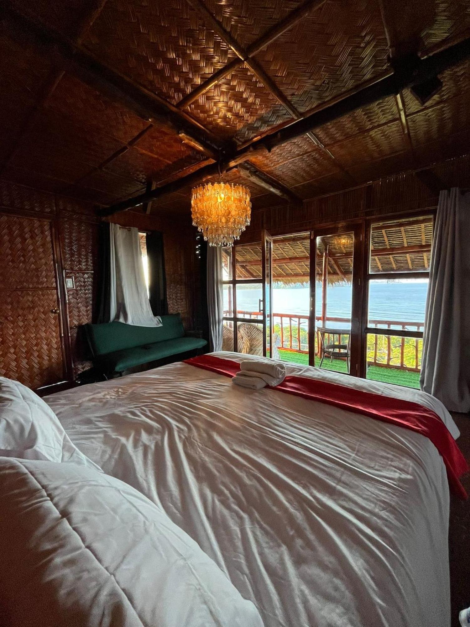Miley Lodging Restobar New Busuanga Ngoại thất bức ảnh